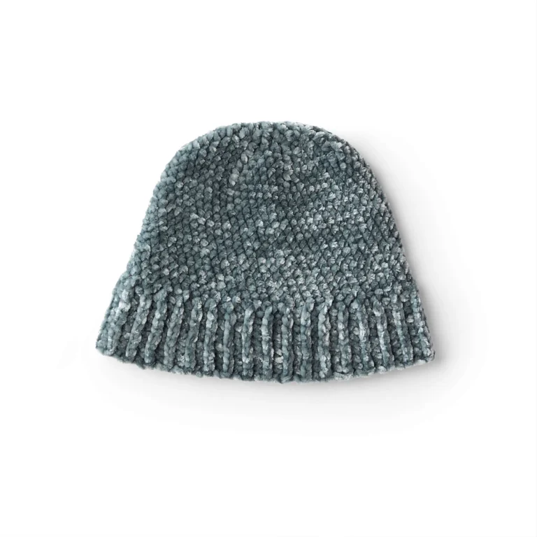 Cozy crochet beanie pattern for stylish winter wear.